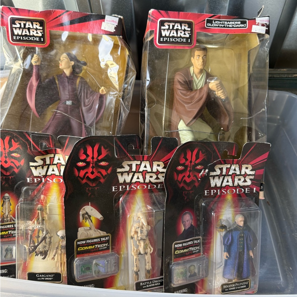 adidas Star Wars Kids Costume Set - Red and Black - Picture 3 of 5